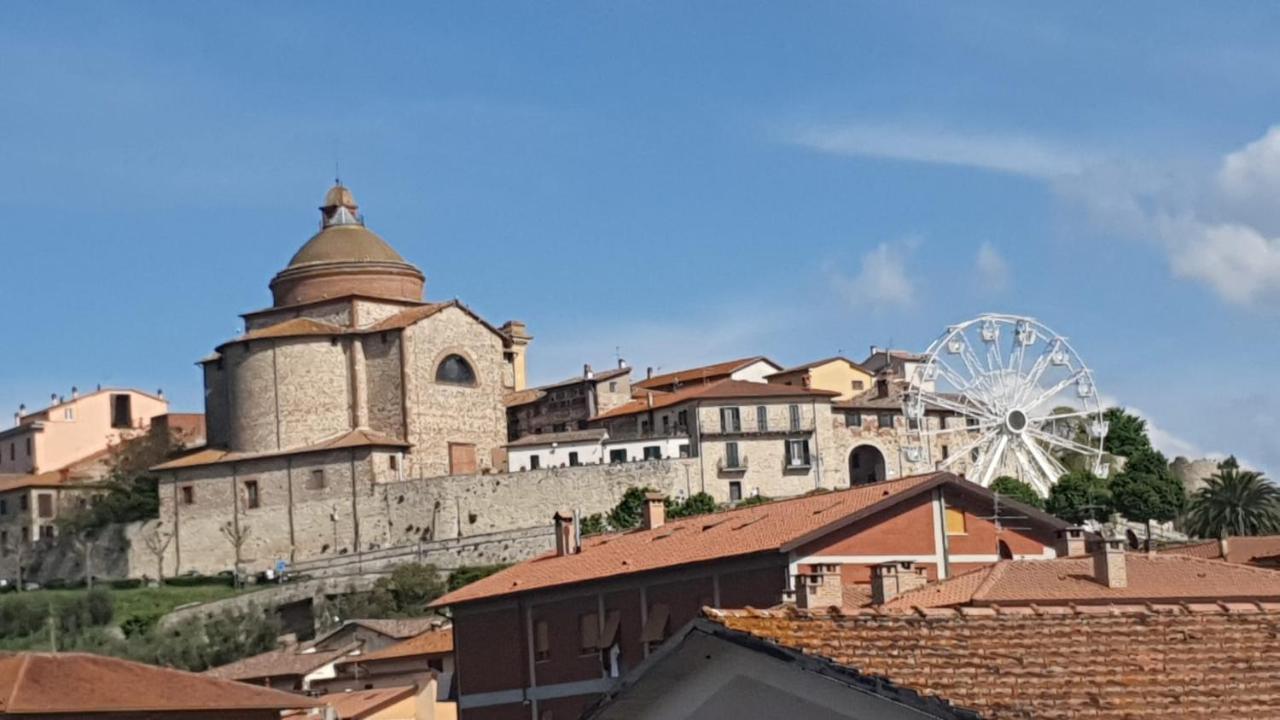 Ferienwohnung Ai Piedi Del Centro Storico Castiglione del Lago Exterior foto